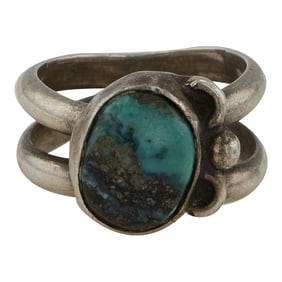Vintage Navajo Nevada Turquoise Ring