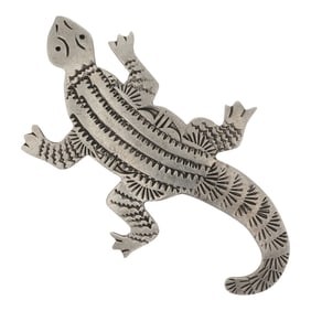 Vintage Navajo Plain Sterling Silver Lizard Pin