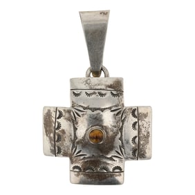 Navajo Tiger's Eye Zia Symbol Pendant