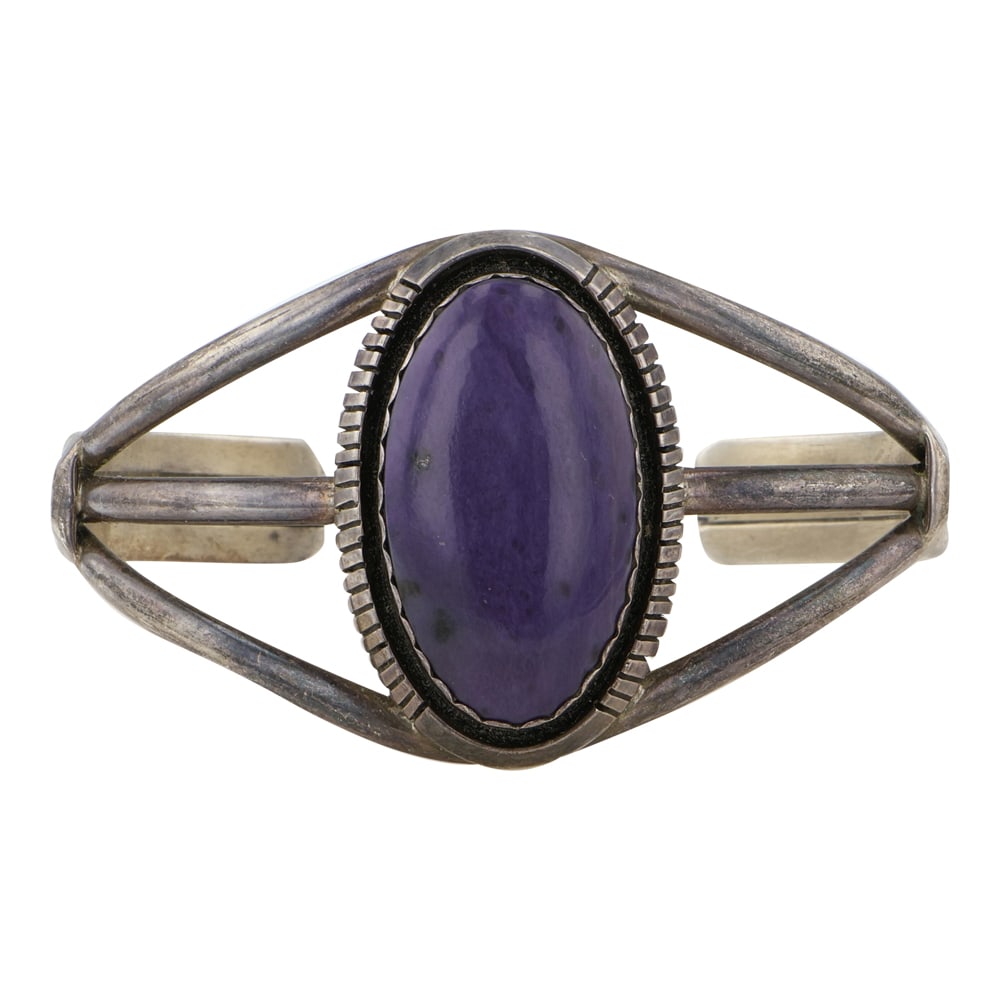 Elouise Kee Navajo Chaorite Cuff Bracelet: Sterling Silver | Genuine Chaorite | Elouise Kee Navajo Chaorite Cuff Bracelet | Navajo Native American Southwest Indian Jewelry | Good (no breaks or damages) | Approximate Weight: 33 Grams | Bracelet