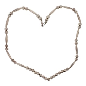 Vintage Navajo Bench Beads Necklace