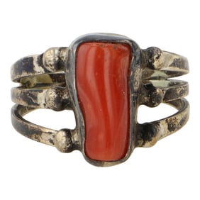 Vintage Navajo Mediterranean Coral Ring