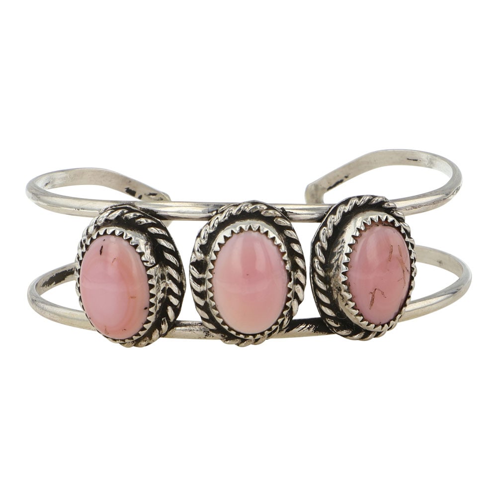 Gilbert Nez Navajo Pink Conch Three Stone Bracelet (1 of 3)