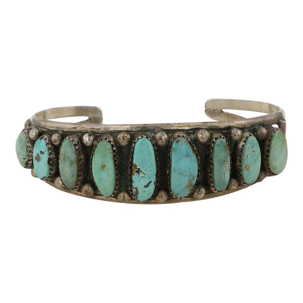 Vintage Navajo Nevada Turquoise Graduated Bracelet: Sterling Silver | Genuine Navajo Nevada Turquoise | Vintage Navajo Nevada Turquoise Graduated Bracelet | Navajo Native American Southwest Indian Jewelry | Good (no breaks or damages) | Approximate Wei