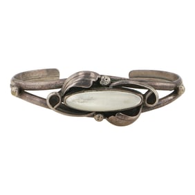 Vintage Navajo Mother of Pearl Bracelet