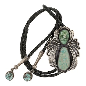 Vintage Navajo Nevada Turquoise Bolo Tie