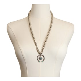 Vintage Navajo Nevada Turquoise Naja Necklace