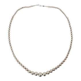 Navajo Sterling Silver Beads Graduated Necklace