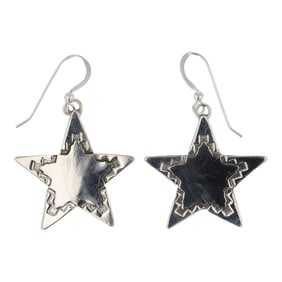 Dakotah Willie Navajo Star Earrings
