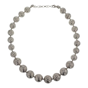 Navajo Wavy Beads Necklace