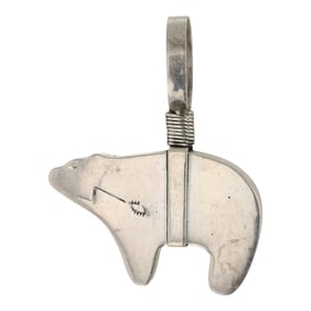 Nakai Southwest Navajo Shop Plain Silver Bear Pendant