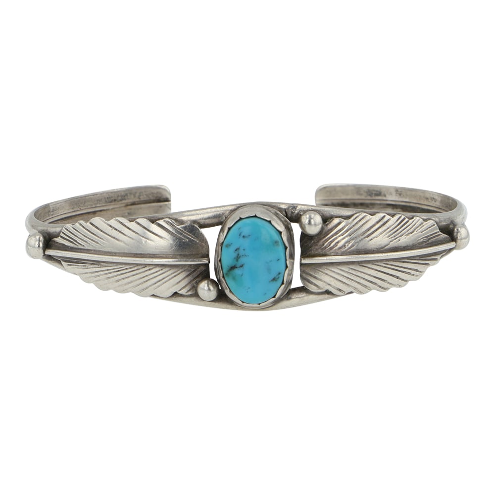 Vintage Navajo Kingman Turquoise Bracelet: Sterling Silver | Genuine Kingman Turquoise | Vintage Navajo Kingman Turquoise Bracelet | Navajo Native American Southwest Indian Jewelry | Good (no breaks or damages) | Approximate Weight: 11 Grams |