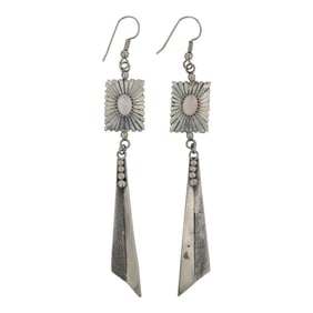 Vintage Navajo Pink Mussel Shell Earrings