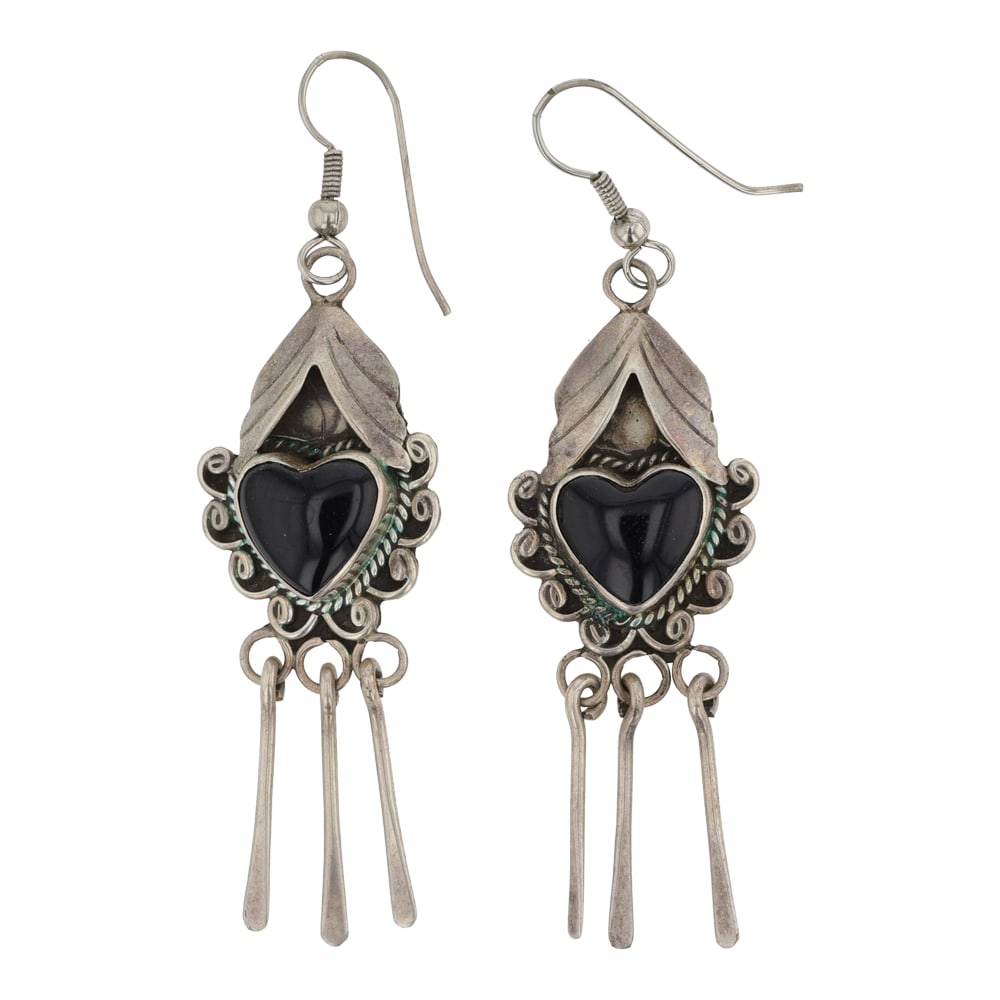 Navajo Black Onyx Heart Earrings (1 of 2)