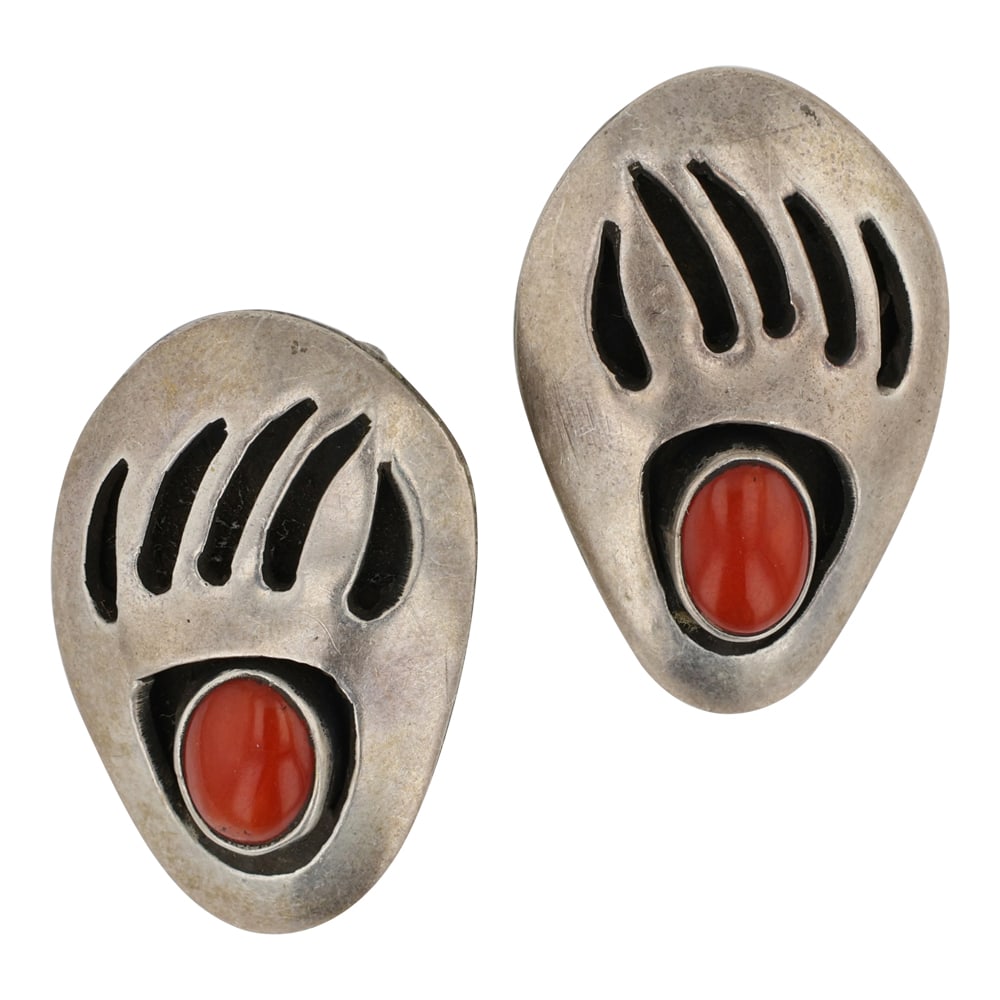 Vintage Navajo Coral Bear Paw Clip-on Earrings (1 of 2)