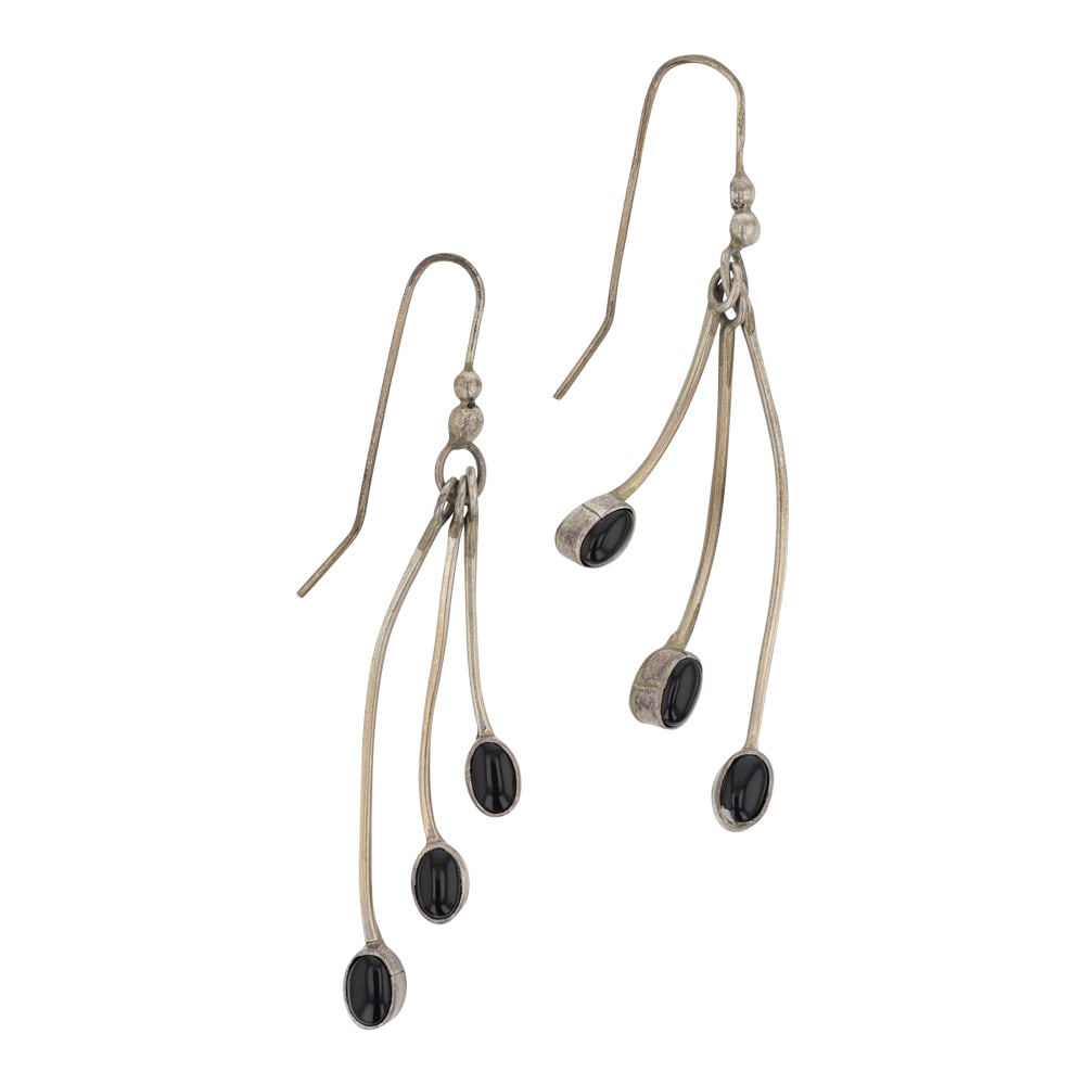 Navajo Black Onyx Earrings (1 of 2)