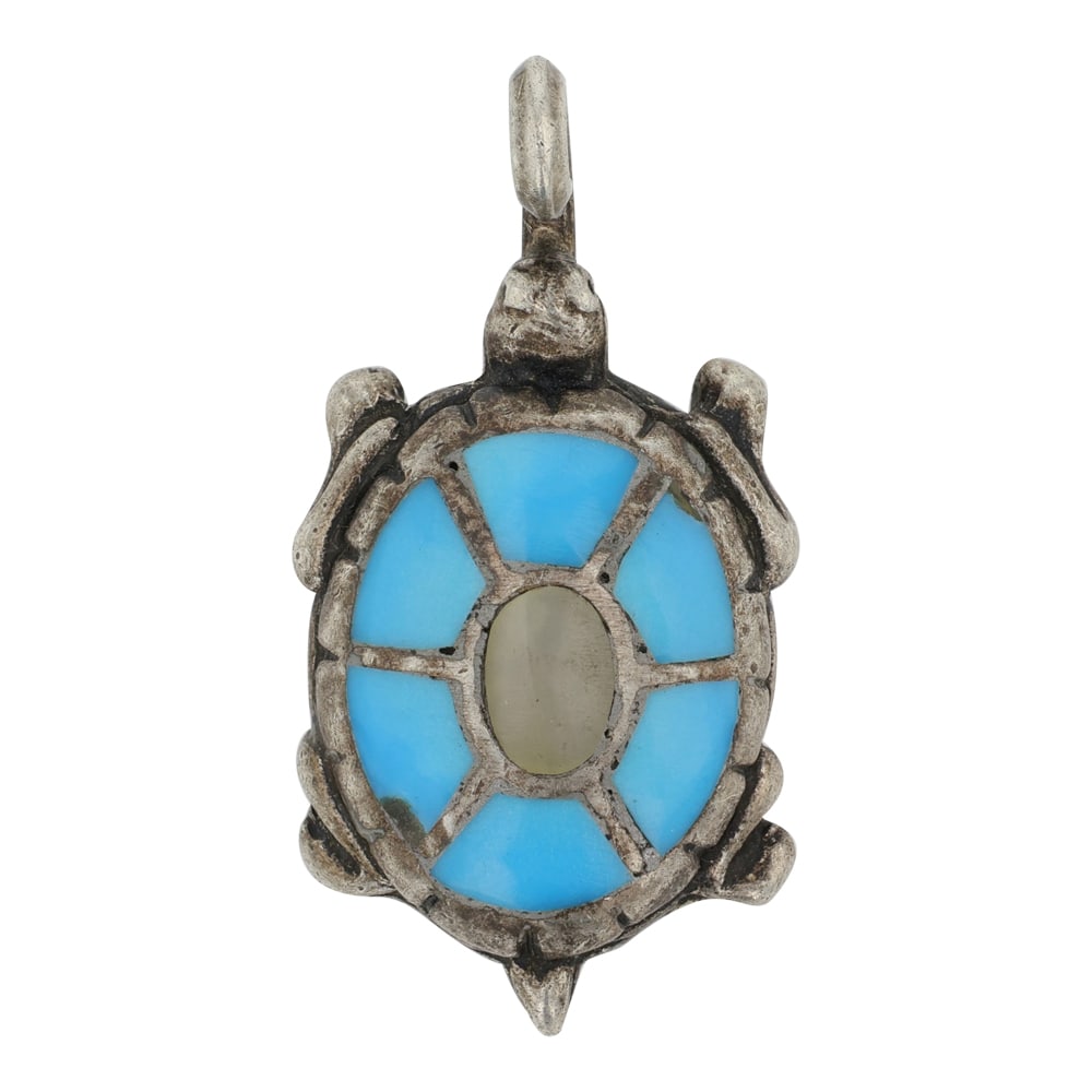 Zuni Turquoise turtle Inlay pendant: Sterling Silver | Genuine Turquoise | Zuni Turquoise turtle Inlay pendant | Zuni Native American Southwest Indian Jewelry | Good (no breaks or damages) | Approximate Weight: 9 Grams | Pendant: