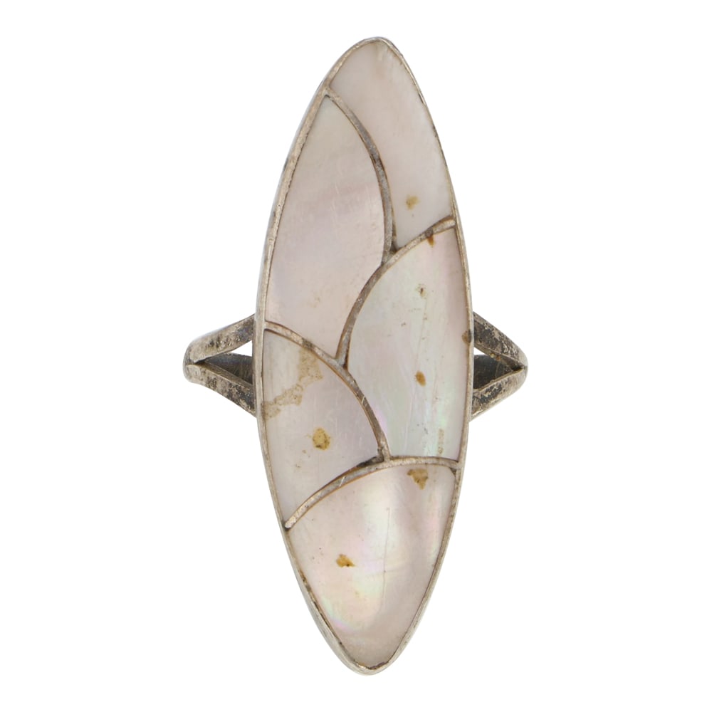 Zuni Mussel Shell Inlay Ring: Sterling Silver | Genuine Mussel Shell | Zuni Mussel Shell Inlay Ring | Zuni Native American Southwest Indian Jewelry | Good (no breaks or damages) | Approximate Weight: 3 Grams | Ring: 4.5 size,
