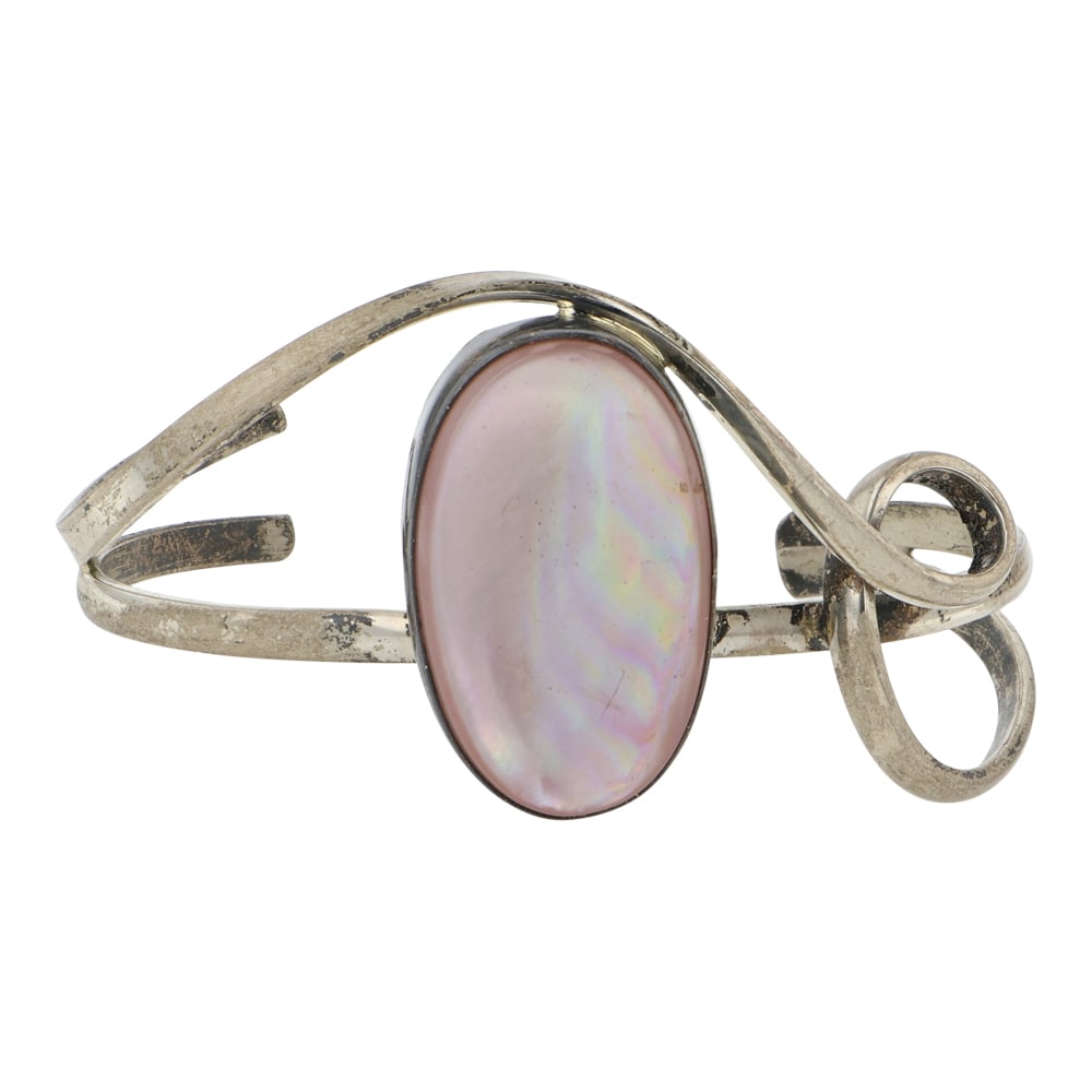 Gary G. Sanchez Southwest Hispanic Artist Pink Shell Bracelet (1 of 3)