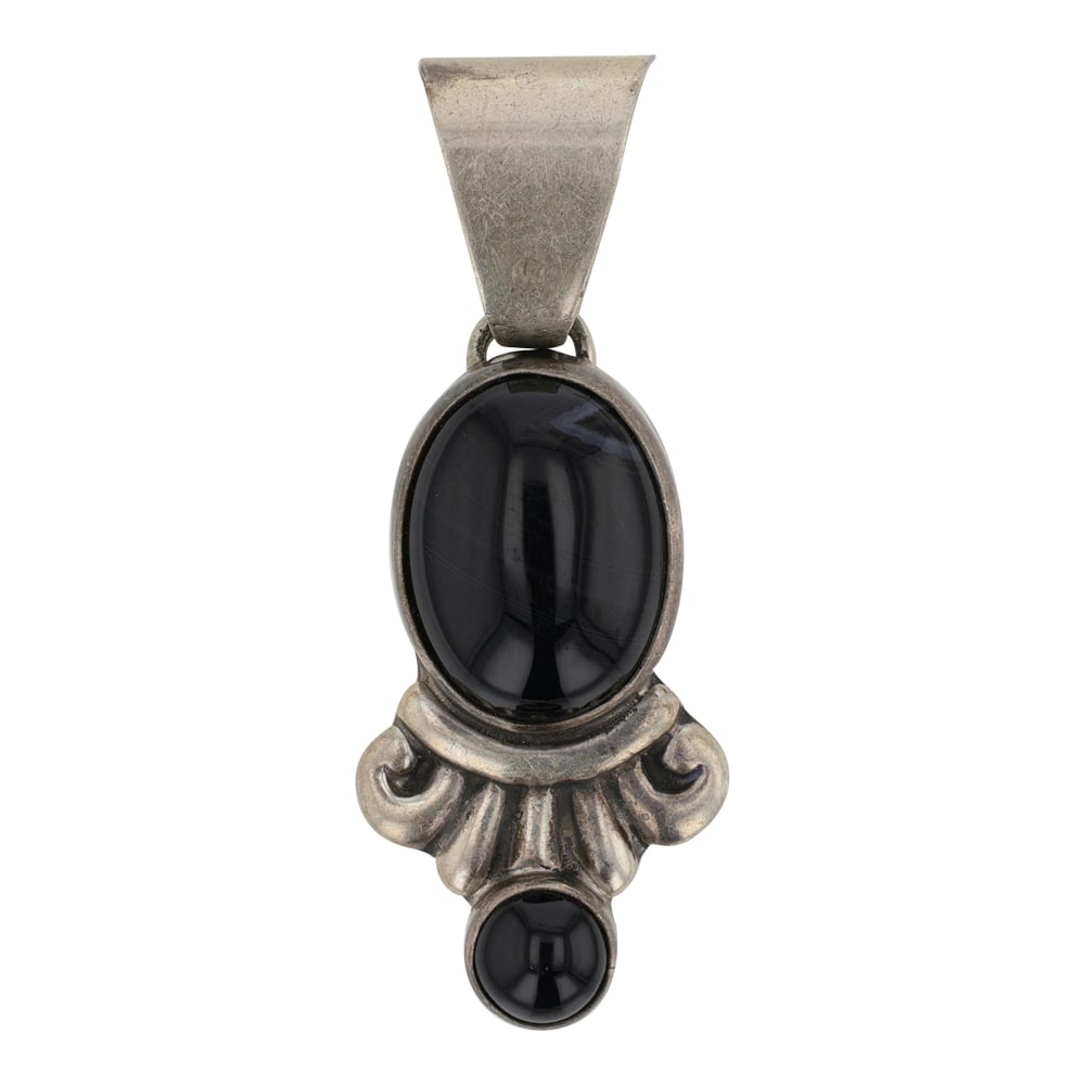 Navajo Black Onyx Two Stone Pendant: Sterling Silver | Genuine Black Onyx | Navajo Black Onyx Two Stone Pendant | Navajo Native American Southwest Indian Jewelry | Good (no breaks or damages) | Approximate Weight: 5 Grams | Pendant: 1.75
