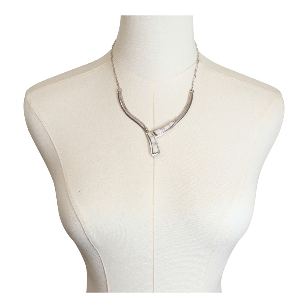 Navajo Synthetic Opal Inlay Choker Necklace: Sterling Silver | Synthetic Opal | Navajo Synthetic Opal Inlay Choker Necklace | Navajo Native American Southwest Indian Jewelry | Good (no breaks or damages) | Approximate Weight: 19 Grams |