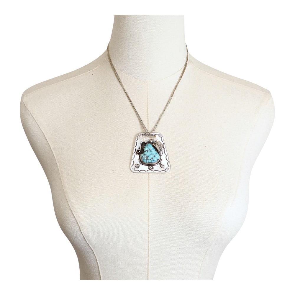 Vintage Navajo Kingman Turquoise & Liquid Silver Necklace: Sterling Silver | Genuine Kingman Turquoise | Vintage Navajo Kingman Turquoise & Liquid Silver Necklace | Navajo Native American Southwest Indian Jewelry | Good (no breaks or damages) | Approximate We