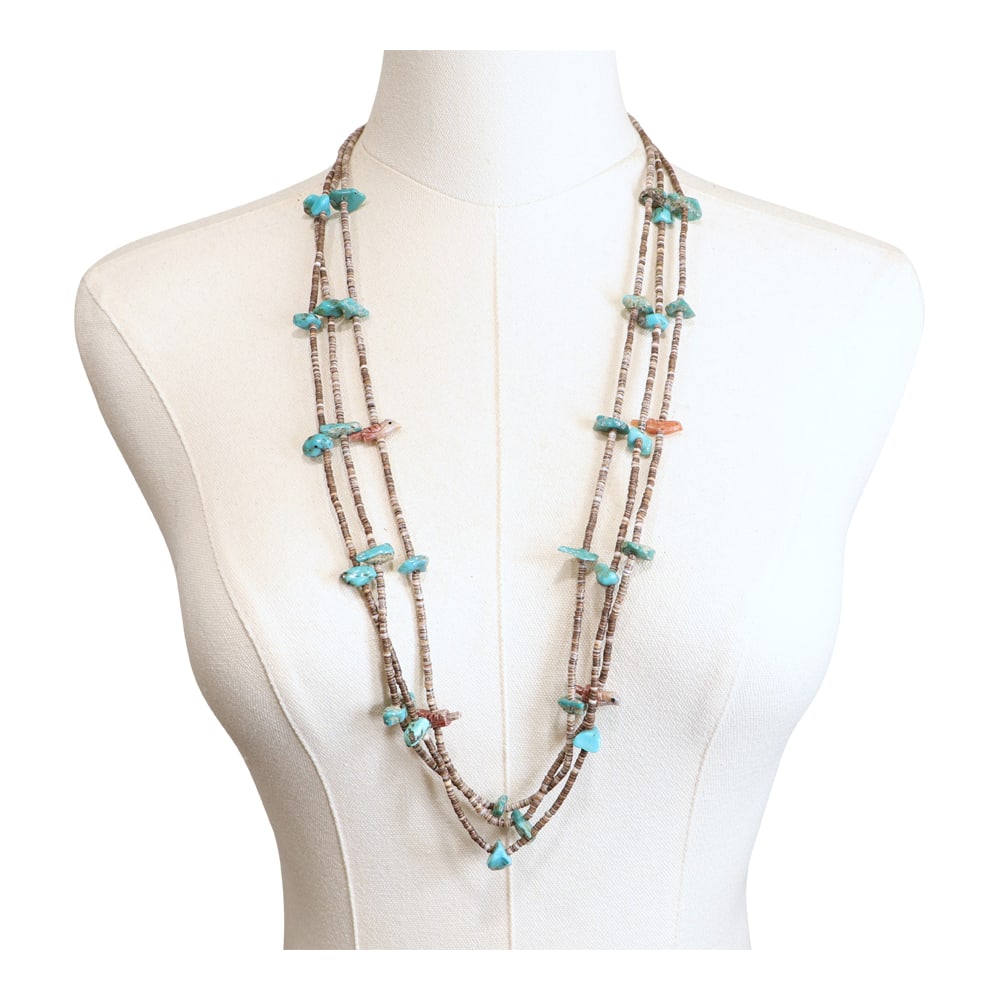 Vintage Zuni Turquoise & Shell Carved Fetish Necklace: Sterling Silver | Genuine Turquoise & Shell | Vintage Zuni Turquoise & Shell Carved Fetish Necklace | Zuni Native American Southwest Indian Jewelry | Good (no breaks or damages) | Approximate Weight: