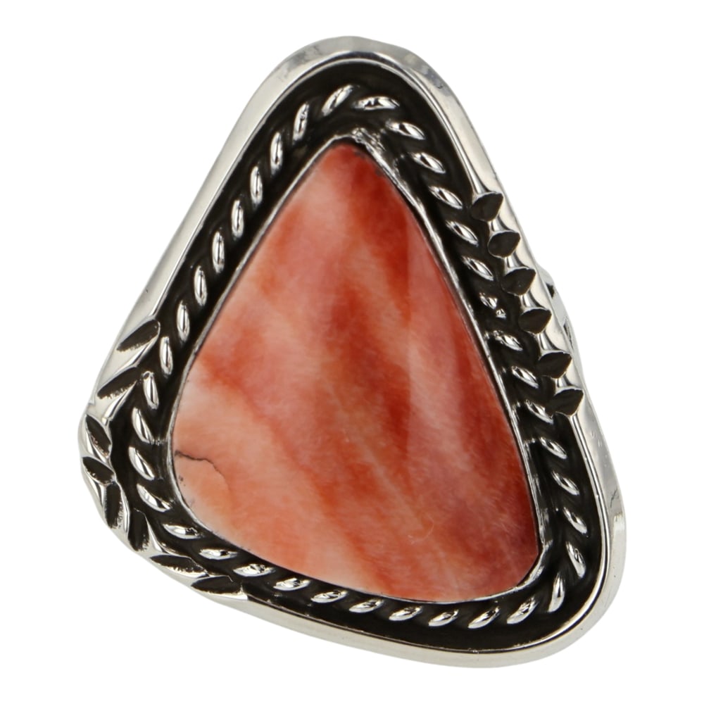 Navajo Spiny Oyster Ring: Sterling Silver | Genuine Spiny Oyster | Navajo Spiny Oyster Ring | Navajo Native American Southwest Indian Jewelry | Good (no breaks or damages) | Approximate Weight: 12 Grams | Ring: 7 size,