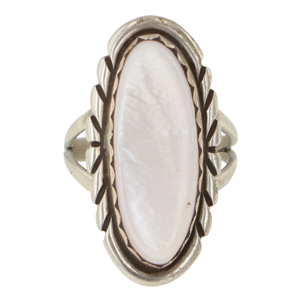 Navajo Mother of Pearl Ring: Sterling Silver | Genuine Mother of Pearl | Navajo Mother of Pearl Ring | Navajo Native American Southwest Indian Jewelry | Good (no breaks or damages) | Approximate Weight: 6 Grams | Ring: 7 size, 1.