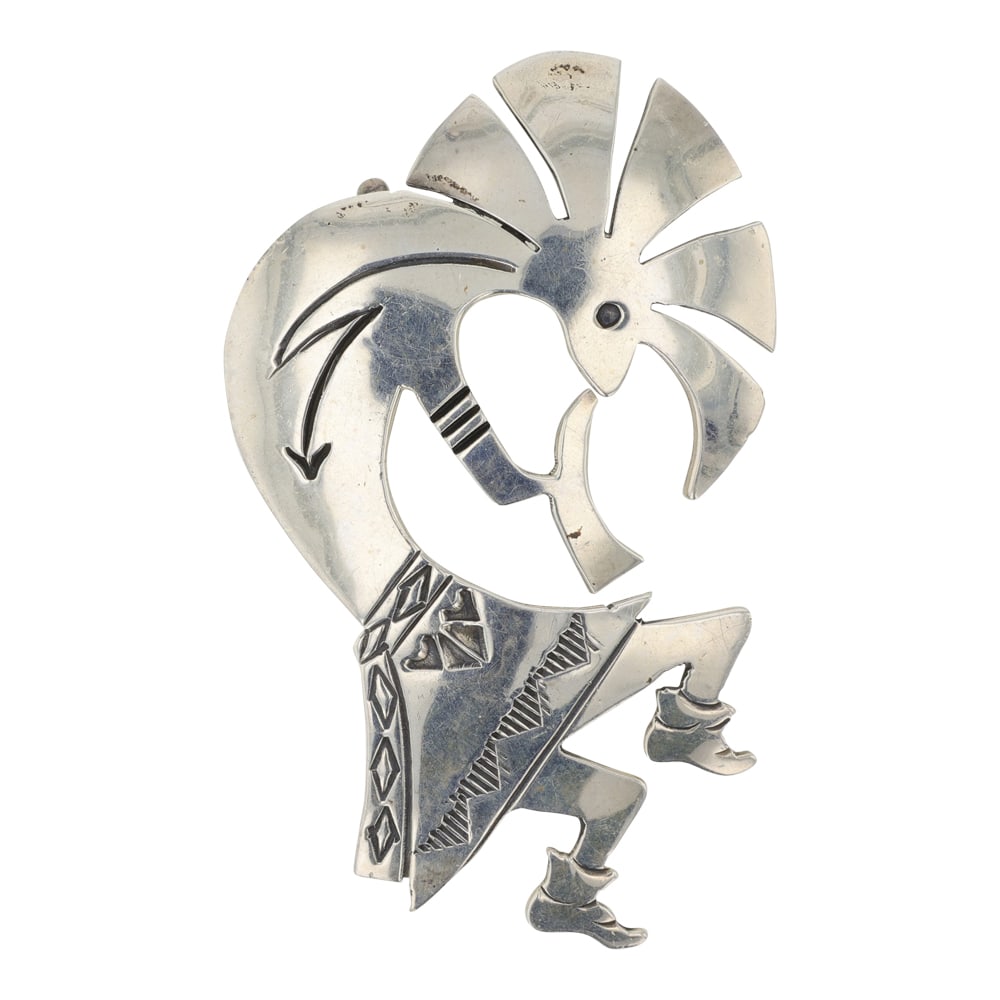 Vintage Navajo Plain Silver Pin & Pendant: Sterling Silver | | Vintage Navajo Plain Silver Pin & Pendant | Navajo Native American Southwest Indian Jewelry | Good (no breaks or damages) | Approximate Weight: 12 Grams | Pin/pendant: 2.5" x 1.5"