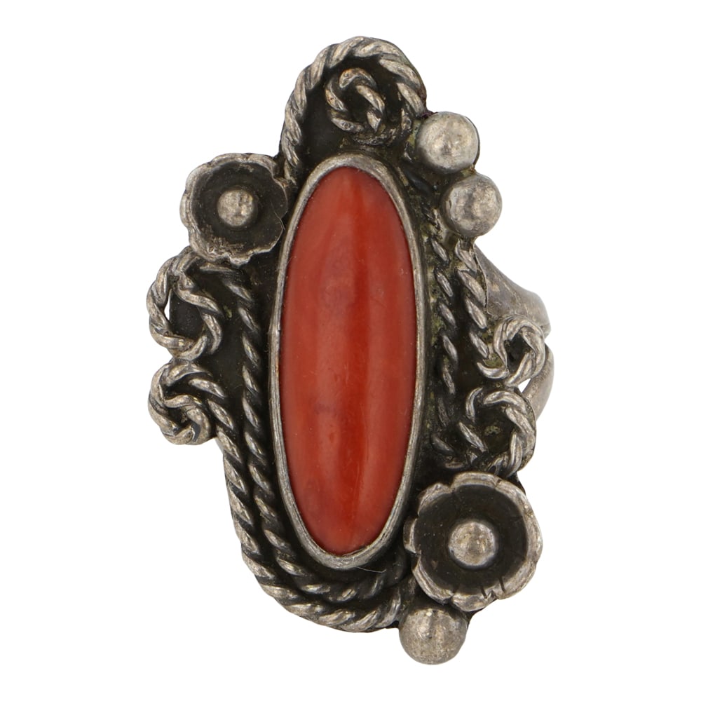 Vintage Navajo Mediterranean Coral Ring: Sterling Silver | Genuine Mediterranean Coral | Vintage Navajo Mediterranean Coral Ring | Navajo Native American Southwest Indian Jewelry | Good (no breaks or damages) | Approximate Weight: 7 Grams |