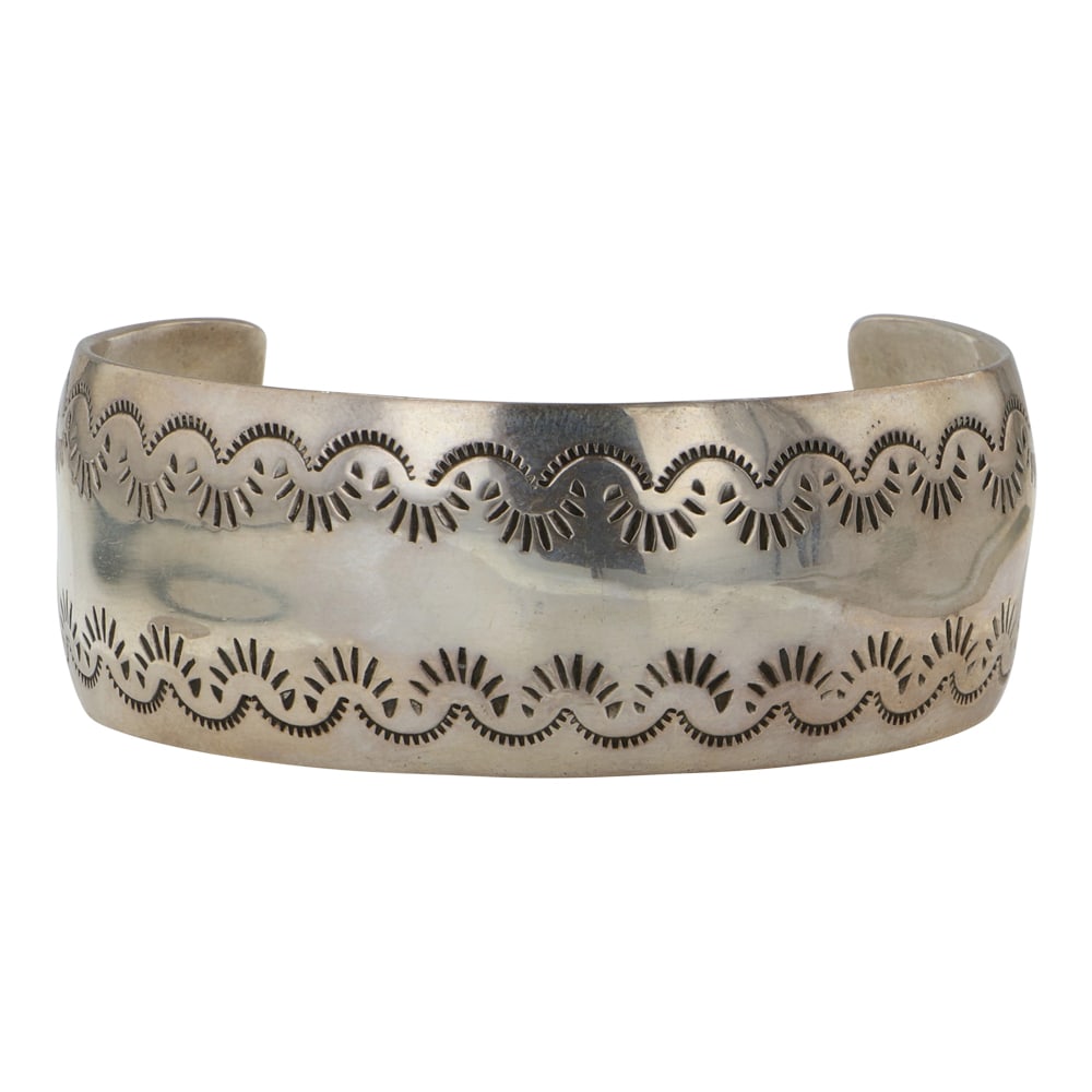 Helen Harrison Vintage Navajo Stamp Work Cuff Bracelet: Sterling Silver | | Helen Harrison Vintage Navajo Stamp Work Cuff Bracelet | Navajo Native American Southwest Indian Jewelry | Good (no breaks or damages) | Approximate Weight: 37 Grams | Bracelet: 5.
