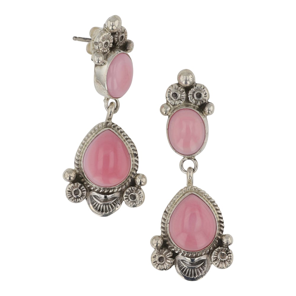 Ella Linkin Navajo Pink Conch Earrings: Sterling Silver | Gneunie Pink Conch | Ella Linkin Navajo Pink Conch Earrings | Navajo Native American Southwest Indian Jewelry | Good (no breaks or damages) | Approximate Weight: 11 Grams | Earrings: