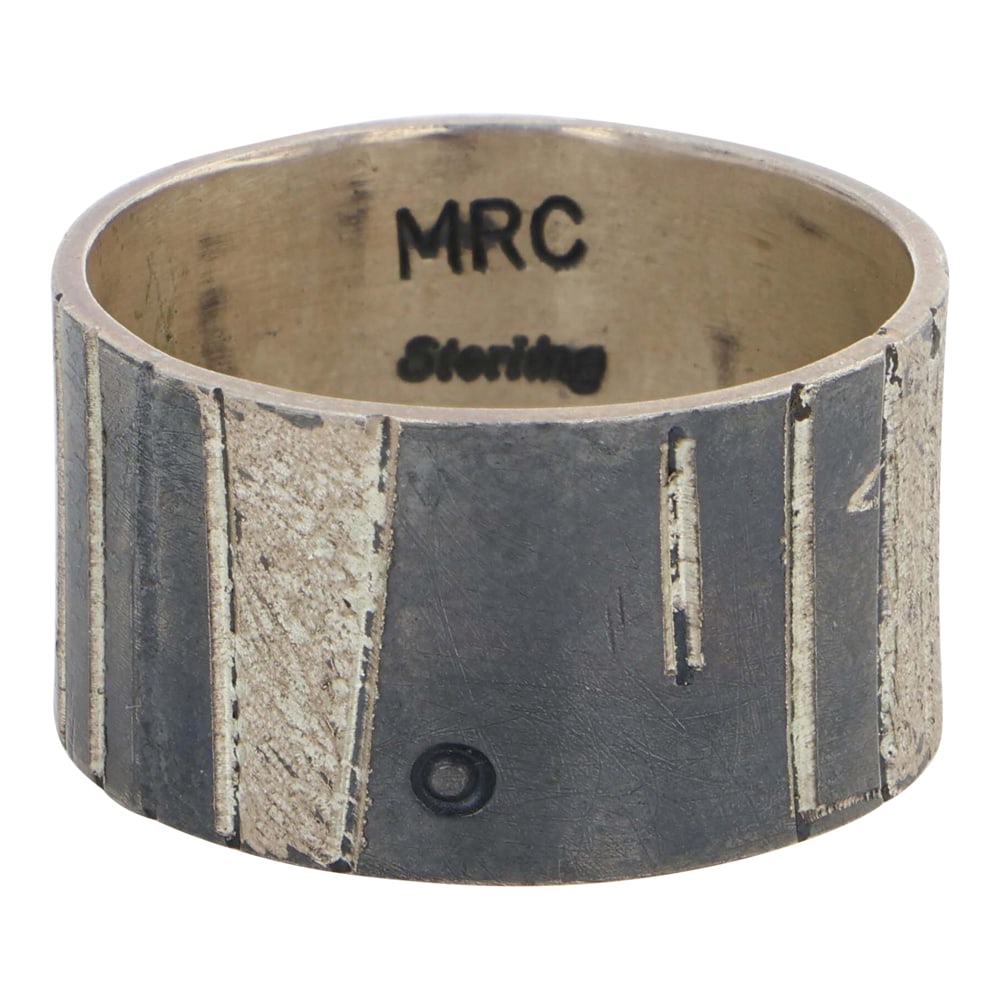 Marc Roanhorse Crawford Talented Navajo Artist Tufa Cast Detailed Ring: Sterling Silver | | Marc Roanhorse Crawford Talented Navajo Artist Tufa Cast Detailed Ring | Navajo Native American Southwest Indian Jewelry | Good (no breaks or damages) | Approximate Weight: 8 Grams