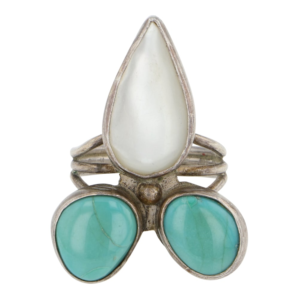 Navajo Turquoise & Mother of Pearl Three Stone Ring: Sterling Silver | Genuine Turquoise & Mother of Pearl | Navajo Turquoise & Mother of Pearl Three Stone Ring | Navajo Native American Southwest Indian Jewelry | Good (no breaks or damages) | Approximat