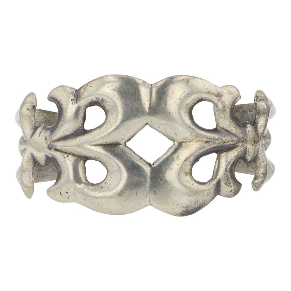 Vintage Navajo Sandcast Cuff Bracelet: Sterling Silver | | Vintage Navajo Sandcast Cuff Bracelet | Navajo Native American Southwest Indian Jewelry | Good (no breaks or damages) | Approximate Weight: 42 Grams | Bracelet: 5" inner, 1.5" gap,