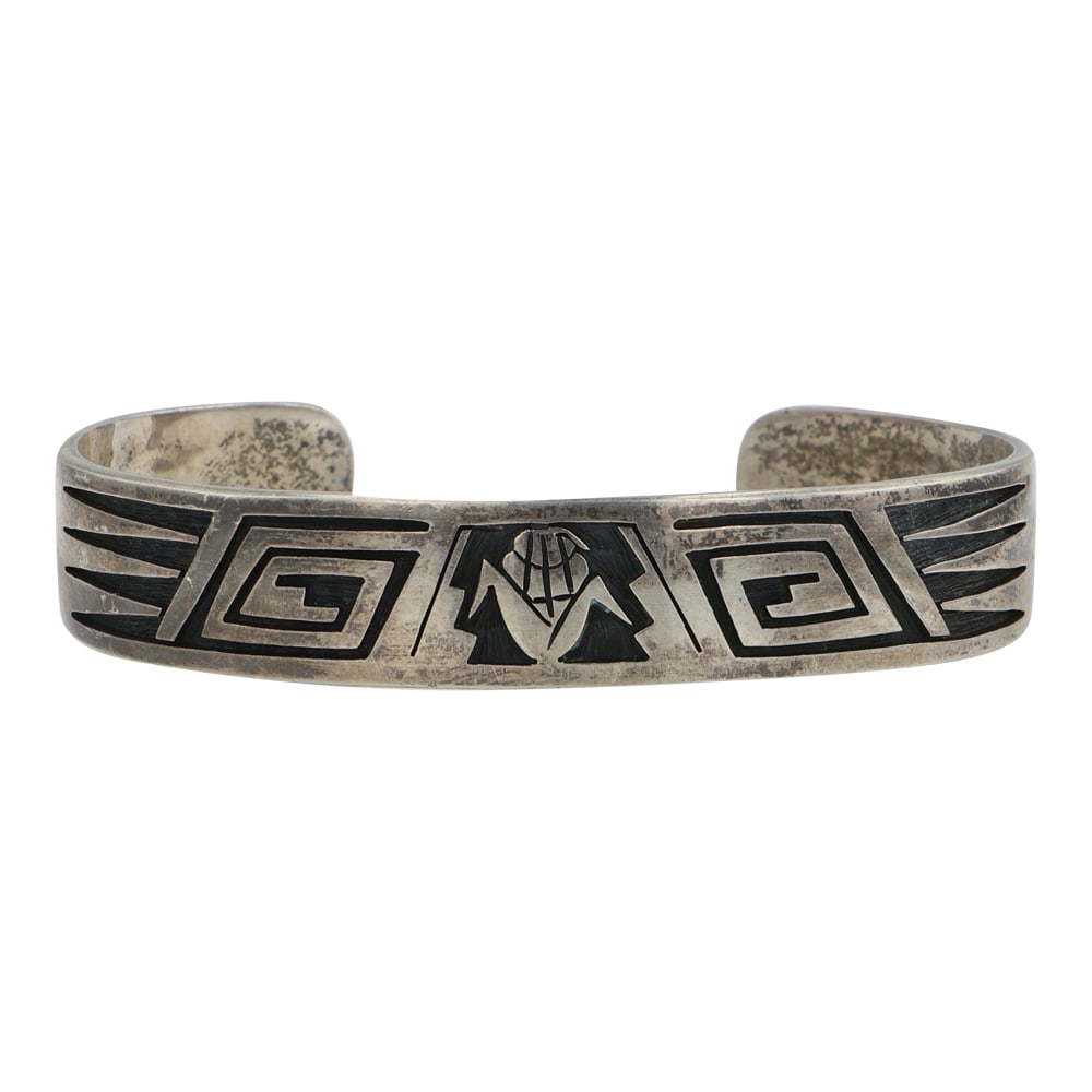 Augustine Mowa Jr. Hopi Plain Silver Cuff Bracelet: Sterling Silver | | Augustine Mowa Jr. Hopi Plain Silver Cuff Bracelet | Navajo Native American Southwest Indian Jewelry | Good (no breaks or damages) | Approximate Weight: 25 Grams | Bracelet: 5.5" i
