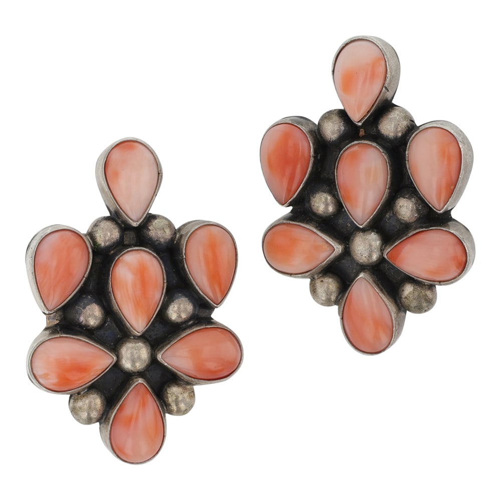 Vintage Navajo Pink Coral Clip-on Earrings: Sterling Silver | Genuine Pink Coral | Vintage Navajo Pink Coral Clip-on Earrings | Navajo Native American Southwest Indian Jewelry | Good (no breaks or damages) | Approximate Weight: 18 Grams | Earri