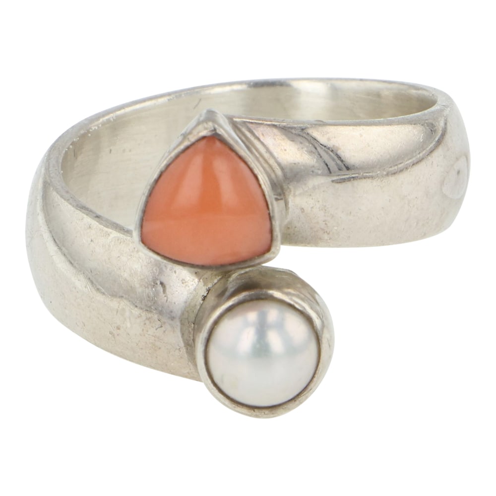 Navajo Coral & Cultured Pearl Ring: Sterling Silver | Genuine Coral & Cultured Pearl | Navajo Coral & Cultured Pearl Ring | Navajo Native American Southwest Indian Jewelry | Good (no breaks or damages) | Approximate Weight: 7 Grams | Ri