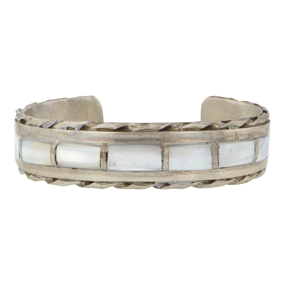 Vintage Navajo Mother of Peral Inlay Cuff Bracelet: Sterling Silver | Genuine Mother of Peral | Vintage Navajo Mother of Peral Inlay Cuff Bracelet | Navajo Native American Southwest Indian Jewelry | Good (no breaks or damages) | Approximate Weight:?44