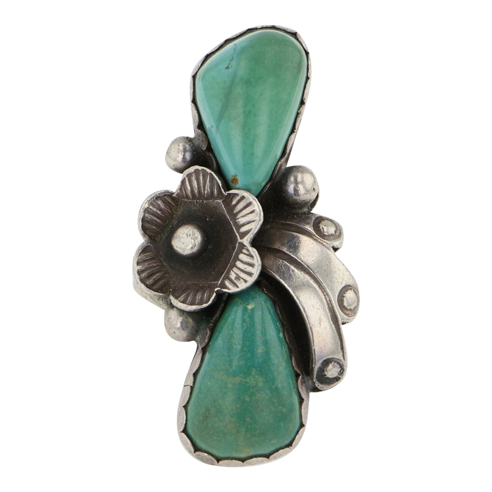 Vintage Navajo Fox Turquoise Two Stone Ring: Sterling Silver | Genuine Fox Turquoise | Vintage Navajo Fox Turquoise Two Stone Ring | Navajo Native American Southwest Indian Jewelry | Good (no breaks or damages) | Approximate Weight:?10 Grams |