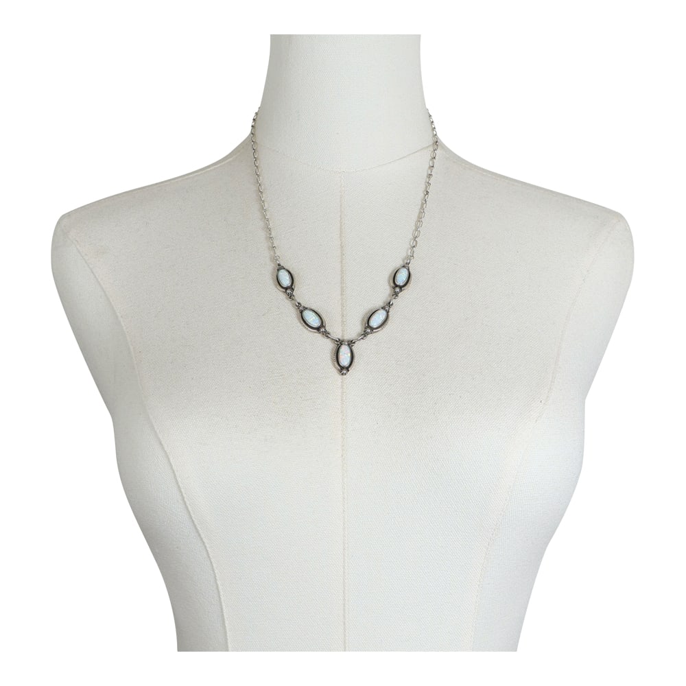 Rb Navajo Synthetic Opal Necklace (1 of 3)