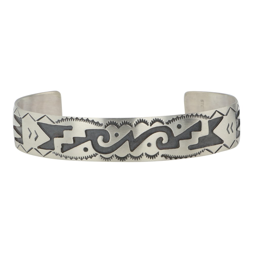 Navajo Plain Silver Cuff Bracelet: Sterling Silver | | Navajo Plain Silver Cuff Bracelet | Navajo Native American Southwest Indian Jewelry | Good (no breaks or damages) | Approximate Weight:?17 Grams | Bracelet: 5.5" inner, 1.25" gap,