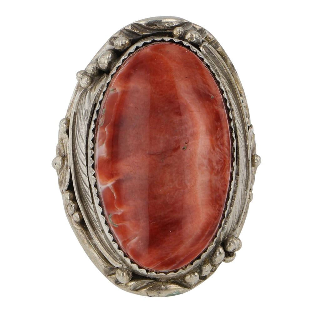Navajo Spiny Oyster Ring: Sterling Silver | Genuine Spiny Oyster | Navajo Spiny Oyster Ring | Navajo Native American Southwest Indian Jewelry | Good (no breaks or damages) | Approximate Weight: 20 Grams | Ring: 13 size, 1.5" x