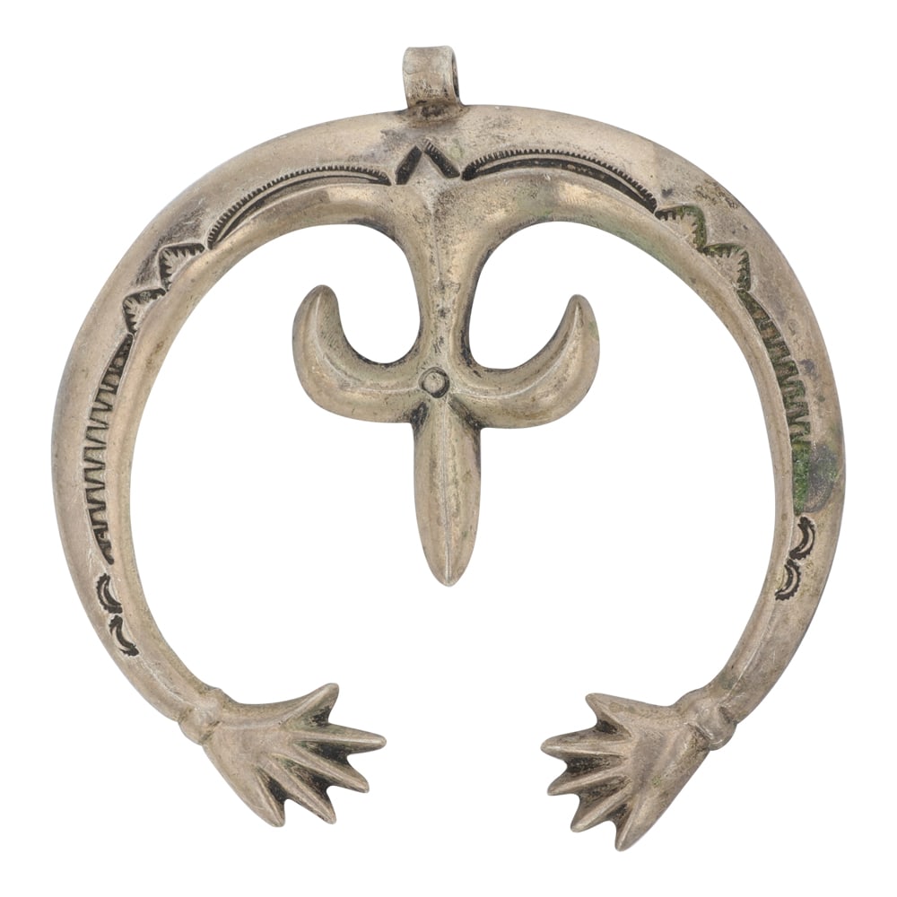 Vintage Navajo Stamp-Work Naja Pendant (1 of 2)