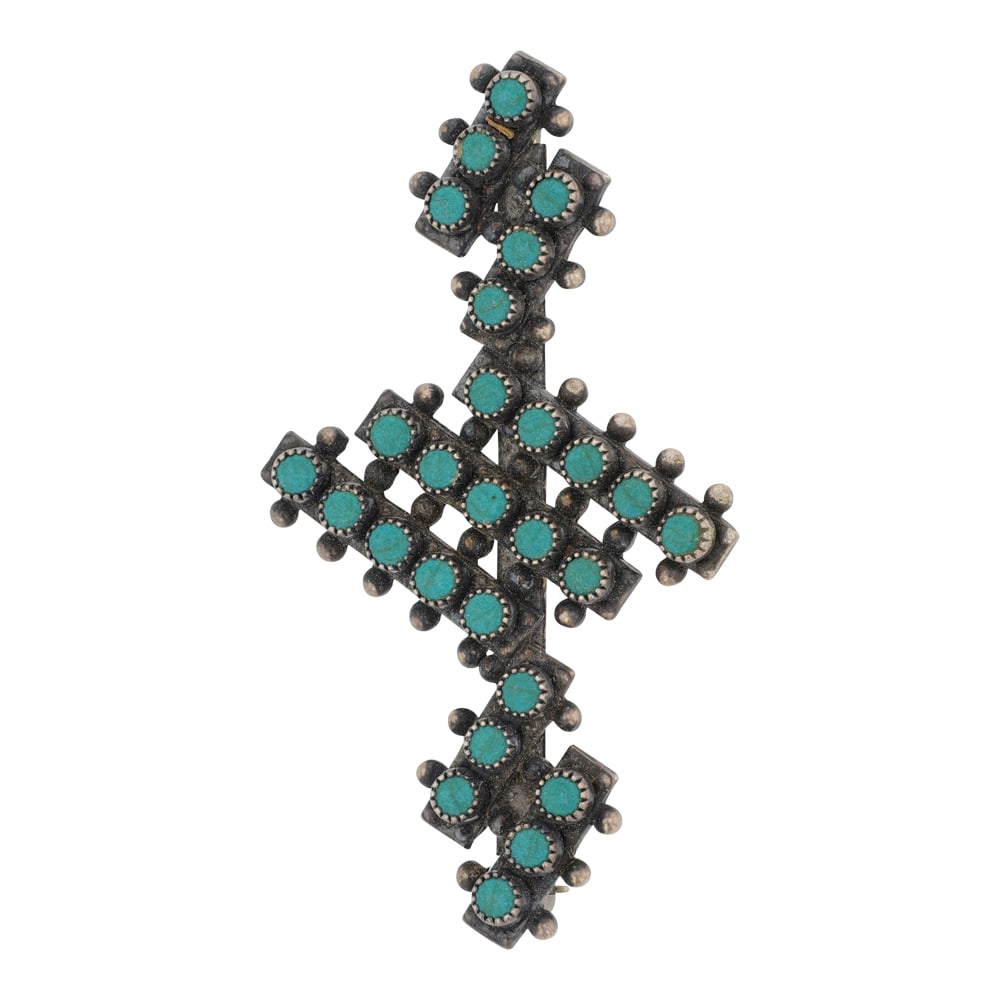 Vintage Fred Harvey Era Turquoise Pin: Sterling Silver | Genuine Turquoise | Vintage Fred Harvey Era Turquoise Pin | Navajo Native American Southwest Indian Jewelry | Good (no breaks or damages) | Approximate Weight: 12 Grams | Pin: 2" x 1