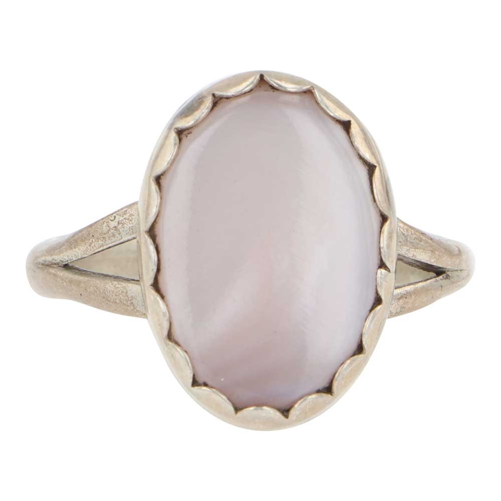 Navajo Pink Mussel Shell Ring: Sterling Silver | Genuine Pink Mussel Shell | Navajo Pink Mussel Shell Ring | Navajo Native American Southwest Indian Jewelry | Good (no breaks or damages) | Approximate Weight:3 Grams | Ring: 6 size,