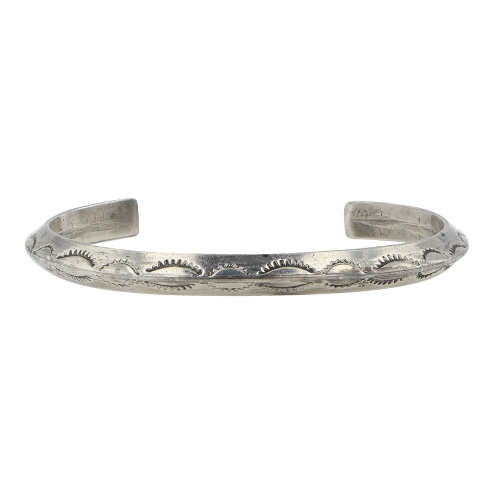 Vintage Navajo Triangle Wire Stamp-Work Bracelet: Sterling Silver | | Vintage Navajo Triangle Wire Stamp-Work Bracelet | Navajo Native American Southwest Indian Jewelry | Good (no breaks or damages) | Approximate Weight: 24 Grams | Bracelet: 5.25" in