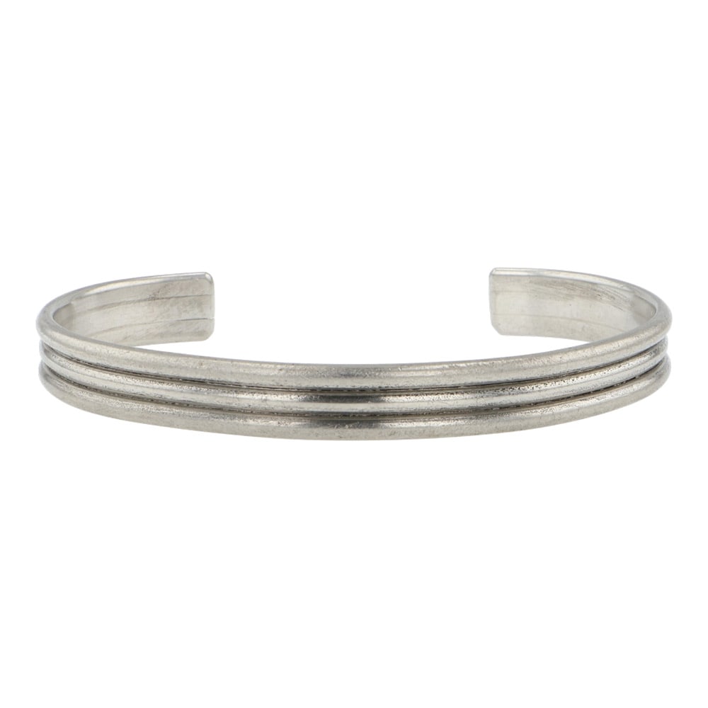 Vintage Navajo Plain Silver Cuff Bracelet (1 of 3)