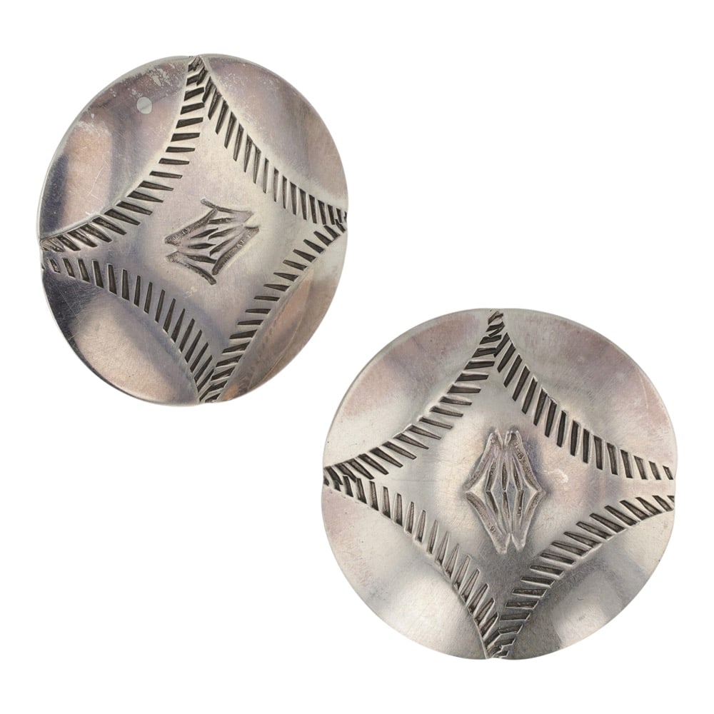 Navajo Stamp-Work Plain Silver Earrings: Sterling Silver | | Navajo Stamp-Work Plain Silver Earrings | Navajo Native American Southwest Indian Jewelry | Good (no breaks or damages) | Approximate Weight: 5 Grams | Earrings: 1" x 1" each |